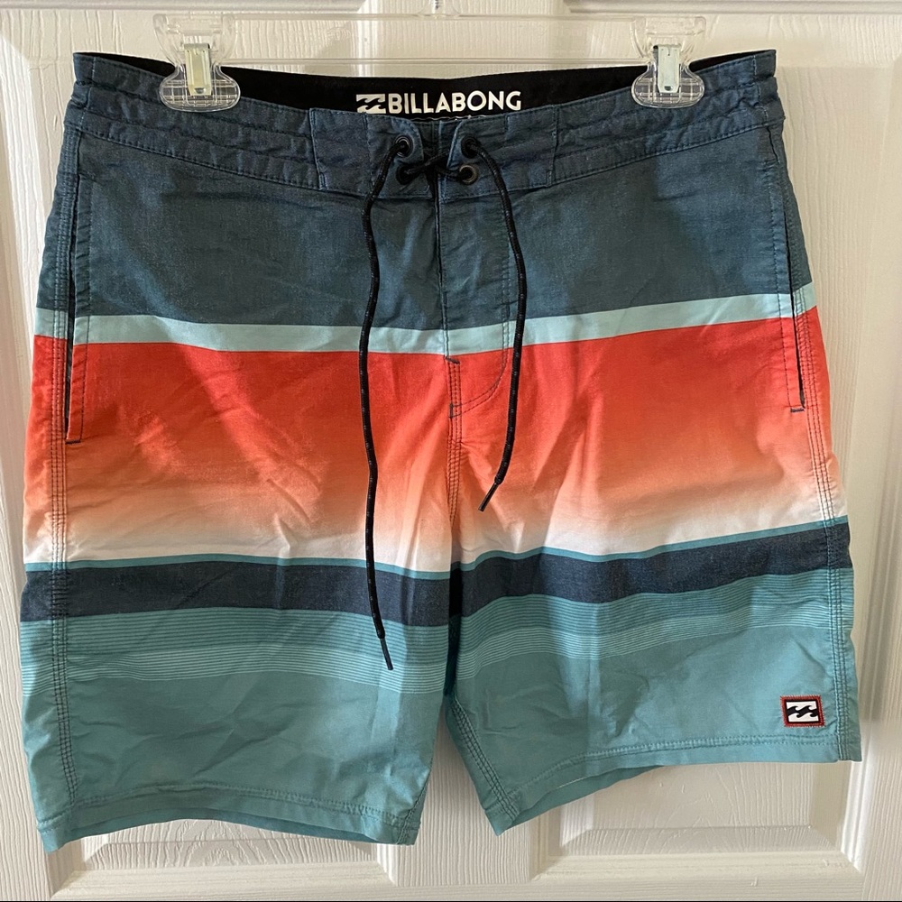 Billabong Board/Swim Shorts